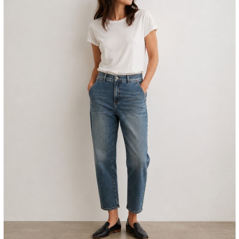 Universal Standard Mid Rise Tapered Jeans Medium Wash Classic Minimalist Size 16
